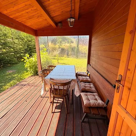 Cosy Under The Rock Vakantiehuis *